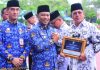 Pemkab Bengkalis Gelar Apel Hardiknas, Beri Penghargaan Insan Pendidikan Berprestasi