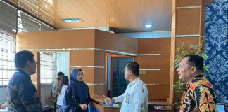 Ombudsman Kepri Pantau Pelayanan Publik di Lubuk Baja: Soroti Masalah Sampah hingga Potensi Longsor