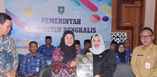 Gelar Exit Meeting LKPD 2025, Bupati Kasmarni Tekankan Kepatuhan dan Tertib Administrasi Keuangan