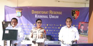 Polda Kepri Bongkar Praktik Judi Online di Batam, Ribuan Akun Dikendalikan Otomatis