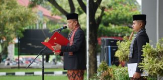 Wakil Wali Kota Elzadaswarman Pimpin Upacara Peringatan Hardiknas 2026