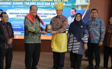 Keluarga Besar IKDH Deli Tua Silaturahmi ke Pemkab Asahan