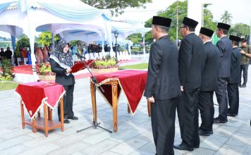 Terapkan Manajemen Talenta, Empat Putra Daerah Dilantik Jadi Kadis di Depan Istana Siak