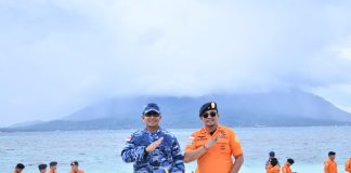 Sambut Hari Lahir Pancasila, Prajurit Lanud RSA dan Basarnas Natuna Kibarkan Garuda Pancasila di Pulau Terdepan NKRI