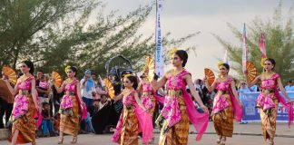 Parade Seni dan Budaya Meriahkan Kemilau Nusantara Kepri 2026, Ribuan Warga Padati Kawasan LAM Kepri