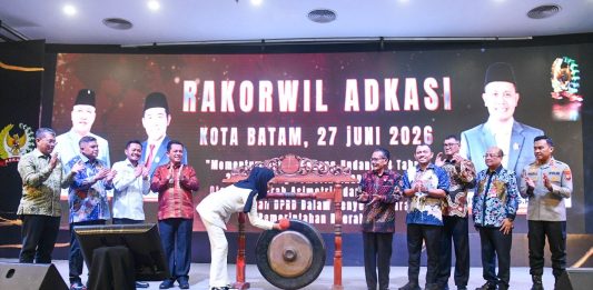 Gubernur Ansar Buka Rakorwil ADKASI Sumatera, Dorong Penguatan Peran DPRD dan Otonomi Daerah