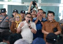 Marzuki Janji Fasilitasi Pertemuan Warga Numbing dengan Ketua DPRD Kepri, Bahas Sedimentasi Pasir Laut