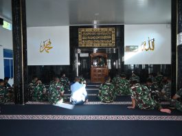 Prajurit Lanud RSA Natuna Isi Kamis Pagi dengan Ibadah dan Refleksi Diri