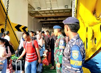 Babinterau Lanud Raden Sadjad Natuna Hadirkan Pelayanan Humanis Melalui Pengamanan Pelabuhan Penagi