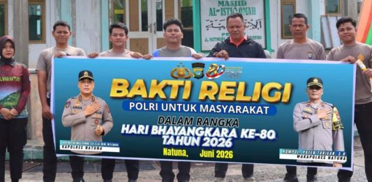 Polres Natuna Gelar Asri Lingkungan dan Bakti Religi Sambut HUT Bhayangkara Ke-80