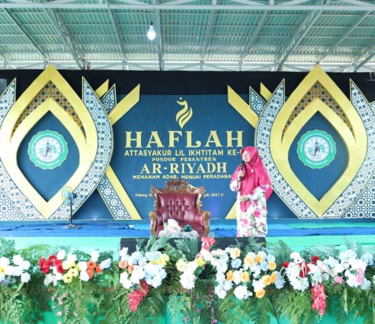 Bupati Afni : Peran Pondok Pesantren Cetak SDM berintegrasi dan Berakhlak