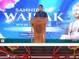 Camat Lingga Hadiri Perayaan Waisak di Daik Lingga, Ajak Jaga Kerukunan dan Doakan Korban Musibah