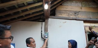 Melalui Lisdes dan BPBL, Pemerintah Bersama PLN Perluas Akses Listrik untuk Masyarakat