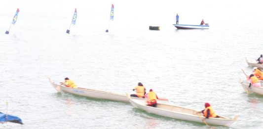 Semarakkan Hari Bhayangkara ke-80, Polda Kepri Gelar Lomba Dayung Sampan dan Ketinting di Tanjung Riau