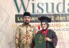 Ny Lismawani, Istri Bupati Al-Farlaky Raih Gelar Doktor