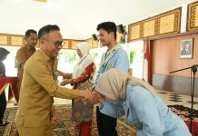 Terima 485 Mahasiswa Kukerta UNRI, Bupati Bengkalis Harap Jadi Agen Perubahan di Masyarakat