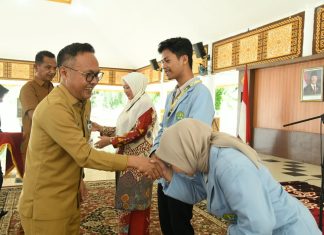 Terima 485 Mahasiswa Kukerta UNRI, Bupati Bengkalis Harap Jadi Agen Perubahan di Masyarakat