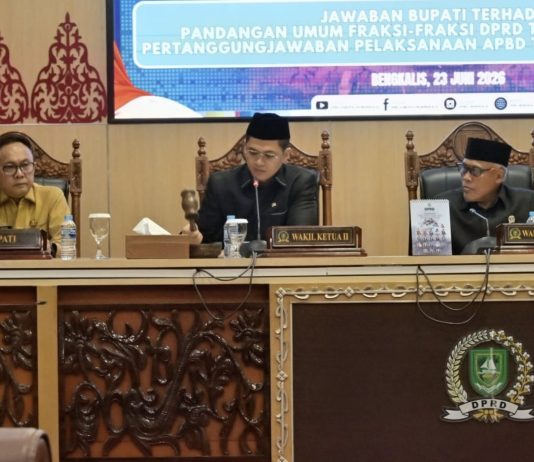 Jawab Pandangan 7 Fraksi, Bupati Bengkalis Apresiasi Dukungan dan Saran Legislatif sebagai Dasar Perbaikan Tata Kelola Pemerintahan