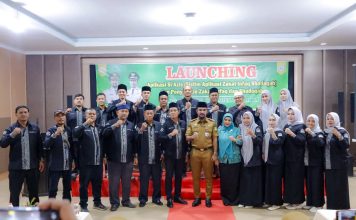 Bupati Al-Farlaky Luncurkan Aplikasi Si AZIS