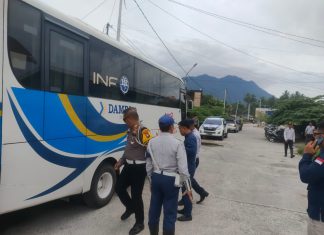 Kasatlantas Polres Natuna dan Dishub Cek Kelayakan Bus Damri, Pastikan Aman Beroperasi
