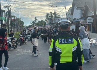 Dukung Kelancaran Pawai Ta’aruf SMAN 2 Bunguran Timur, Satlantas Polres Natuna Siagakan 16 Personel