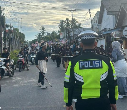 Dukung Kelancaran Pawai Ta’aruf SMAN 2 Bunguran Timur, Satlantas Polres Natuna Siagakan 16 Personel