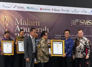 Bupati Anambas Dato’ Aneng Raih Anugerah Tokoh Inspiratif Nasional SMSI 2026 di Gedung Dewan Pers