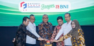 Wamenaker: Mahasiswa Harus Perkuat Kompetensi dan Sertifikasi untuk Hadapi Dunia Kerja