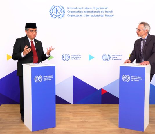 Menaker Yassierli di ILC 114: Perempuan Harus Menjadi Penggerak Utama Transformasi Dunia Kerja