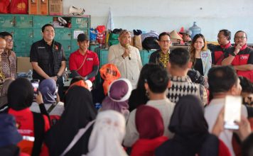 Tindak Lanjuti Aduan Buruh, Kemnaker Mediasi Kasus PHK 133 Pekerja PT Amos Indah Indonesia