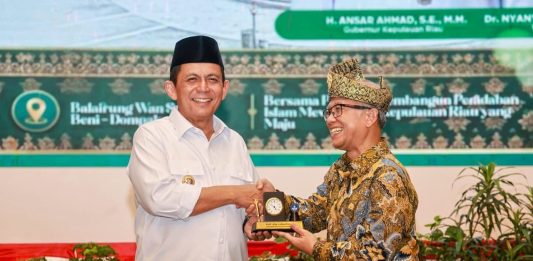 Wamendikdasmen Atip Latipulhayat Apresiasi Upaya Pemprov Kepri Membangun Sektor Pendidikan