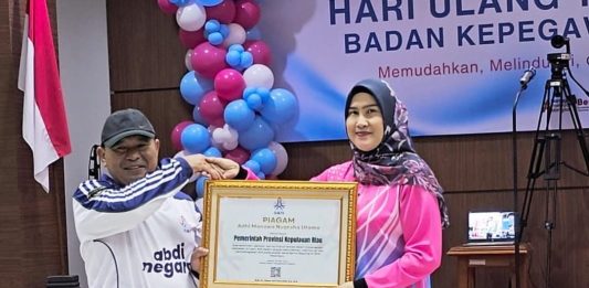 Pemprov Kepri Raih Penghargaan Adhi Manawa Nugraha Utama dari BKN