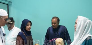 Bupati Natuna Tinjau Produksi UMKM di PLUT, Dorong Peningkatan Nilai Jual dan Perluasan Pasar