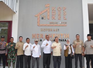 Wagub Nyanyang Tinjau Kesiapan Koperasi Desa Merah Putih di Cemaga Utara Natuna