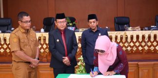 Perkuat Tatakelola Pemerintahan, Pemko-DPRD Payakumbuh Sahkan 4 Perda Strategis