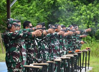 Terus Asah Kemampuan, Lanud RSA Natuna Gelar Latihan Menembak Bulanan