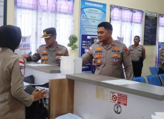Kapolres Aceh Timur Tinjau Layanan Publik, Tekankan Pelayanan Humanis dan Optimal kepada Masyarakat