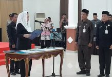 Bupati Cen Sui Lan Lantik Pejabat Administrator, Pengawas, dan Fungsional, Tekankan Integritas dan Inovasi