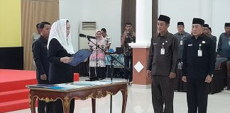 Bupati Cen Sui Lan Lantik Pejabat Administrator, Pengawas, dan Fungsional, Tekankan Integritas dan Inovasi