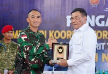 Menko Polkam Sambangi Yonkomposit 1/Gardapati Natuna, Kobarkan Semangat Pengabdian Prajurit Perbatasan