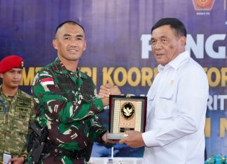 Menko Polkam Sambangi Yonkomposit 1/Gardapati Natuna, Kobarkan Semangat Pengabdian Prajurit Perbatasan