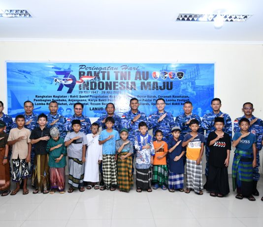 Khitanan Massal Lanud Raden Sadjad Natuna Pererat Kepedulian Sosial pada Hari Bakti TNI AU ke-79