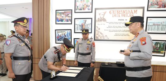 Kapolda Kepri Pimpin Sertijab dan Pelantikan Sejumlah Pejabat Utama