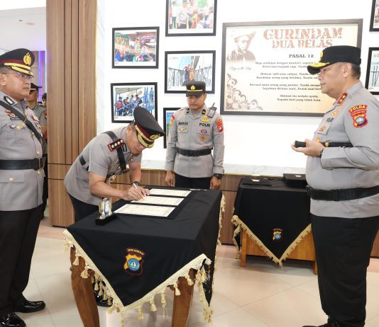 Kapolda Kepri Pimpin Sertijab dan Pelantikan Sejumlah Pejabat Utama