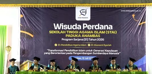 STAI Paduka Anambas Gelar Wisuda Perdana, Luluskan 63 Sarjana