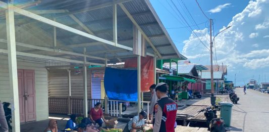 Polsek Bunguran Barat Hadir di Tengah Masyarakat, Patroli Dialogis Ciptakan Rasa Aman di Sedanau
