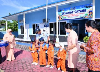 Sambut Siswa Baru, Danlanud dan Ketua Yasarini Pengurus Cabang Lanud RSA Natuna Resmikan MPLS TK-KB Angkasa TA 2026/2027