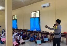 Tanamkan Kesadaran Sejak Dini, Bhabinkamtibmas Polsek Serasan Sosialisasikan Bahaya NAPZA dan Bullying