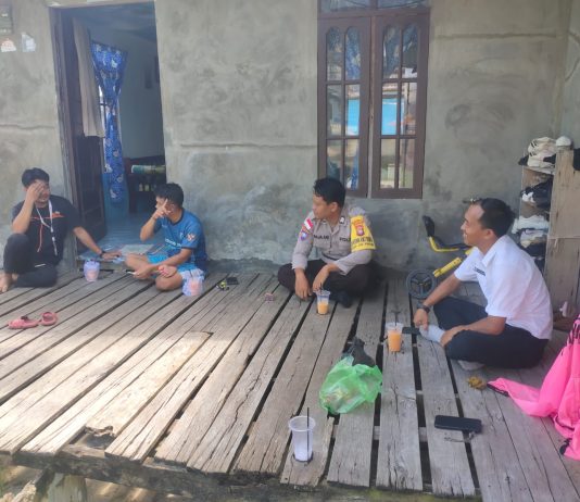 Polsek Pulau Laut Tingkatkan Harkamtibmas Melalui Sambang Door to Door System