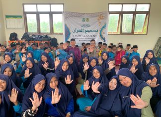 Cegah Bullying Sejak Dini, Bhabinkamtibmas Bandarsyah Edukasi Siswa SMP IT Natuna Insan Qur’ani